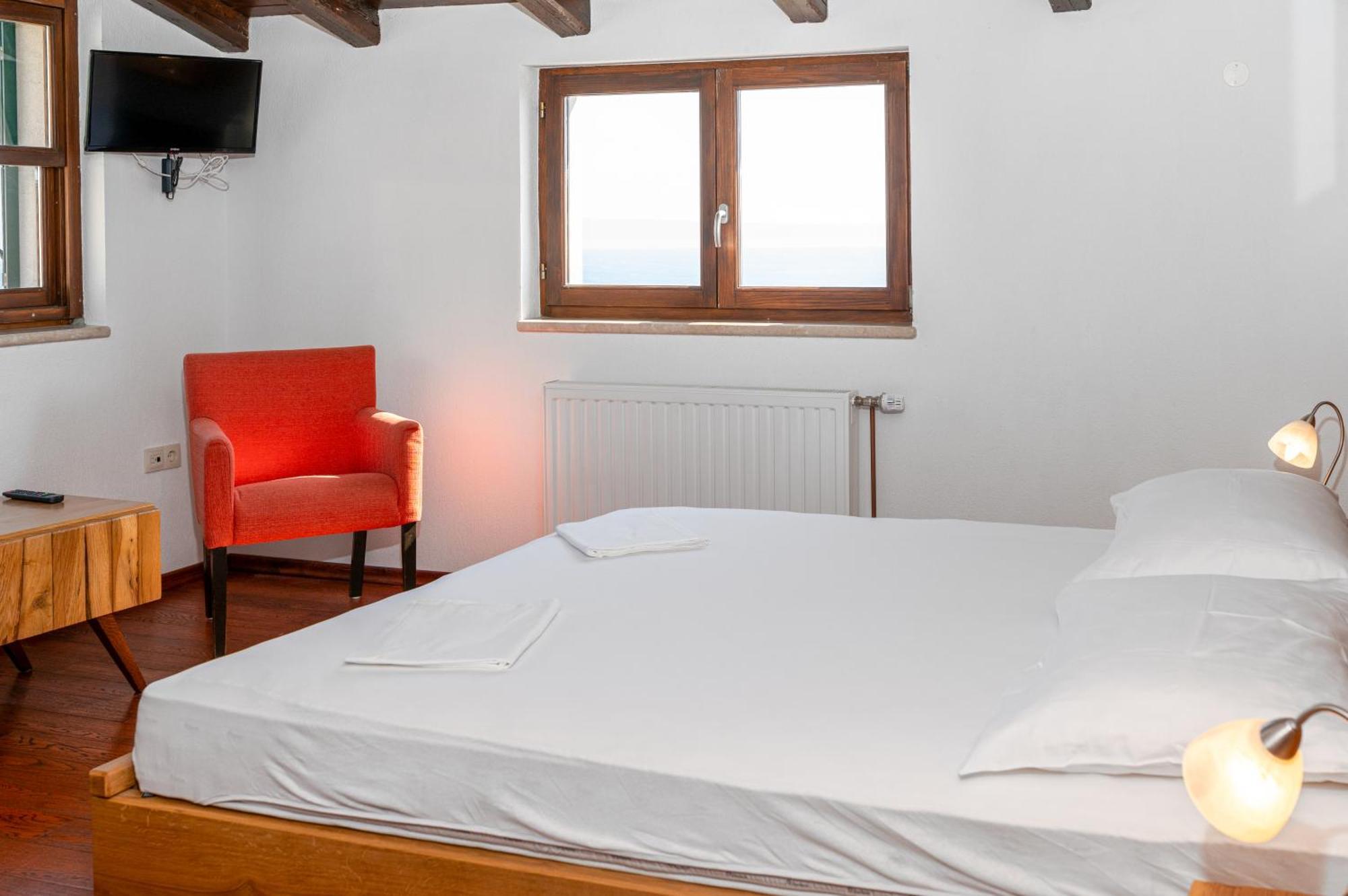 Apartamento With Pool Maraska Brela
